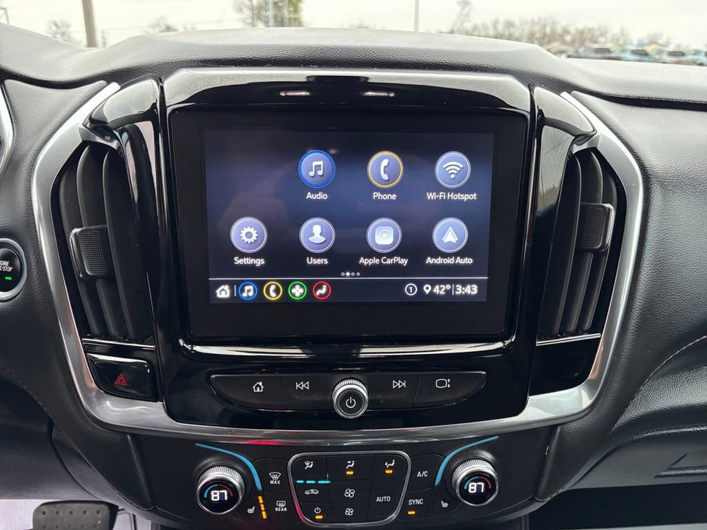Used 2021 Chevrolet Traverse LT image 26