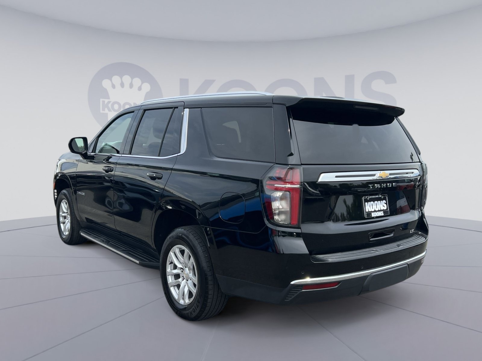 Used 2024 Chevrolet Tahoe LT AWD/4WD image 8