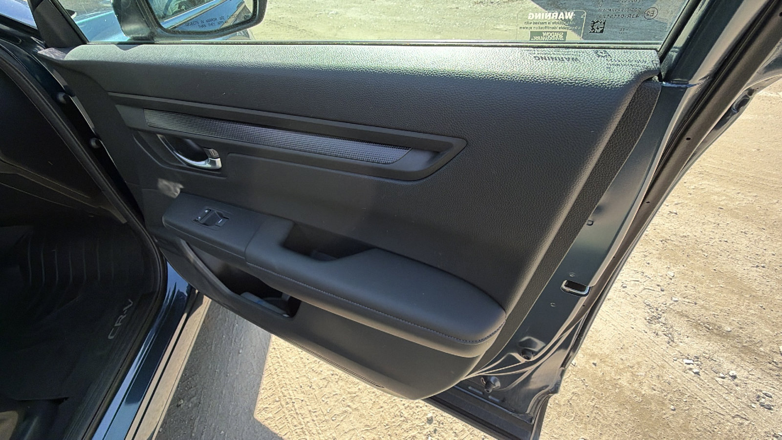 Used 2025 Honda CR-V EX image 19