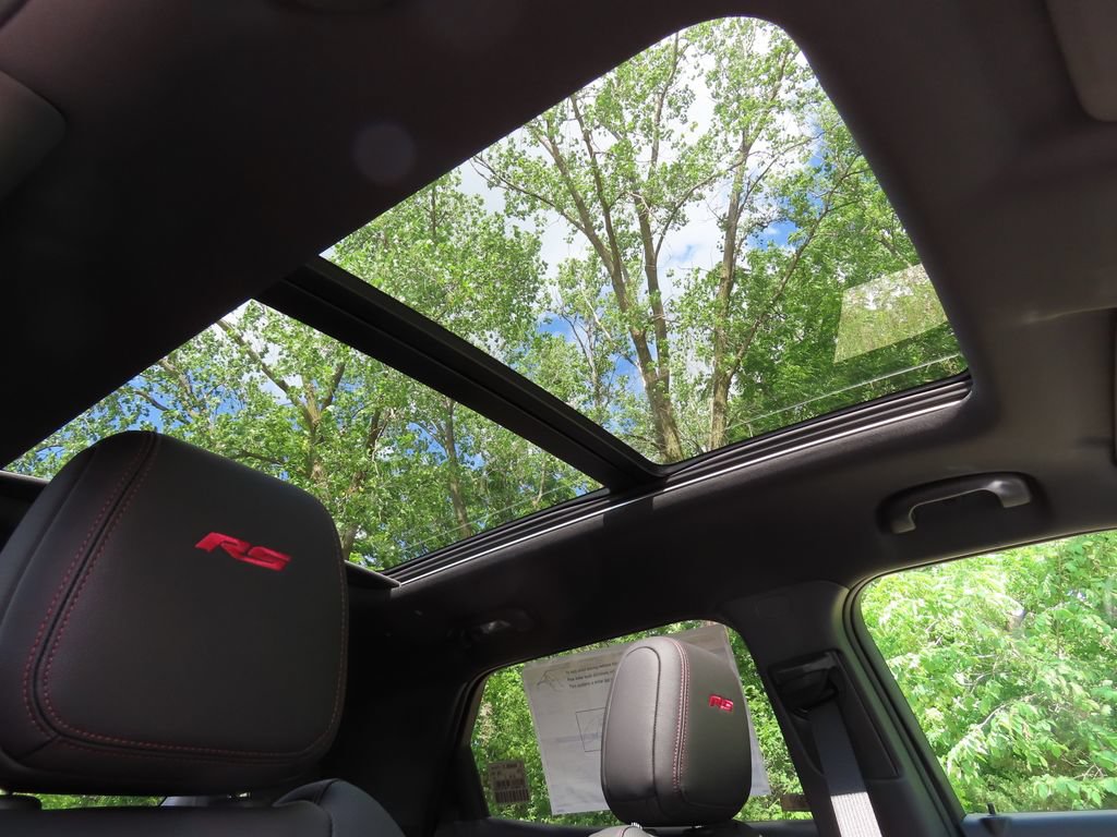 New 2026 Chevrolet TrailBlazer RS w/ Convenience Package AWD/4WD image 7