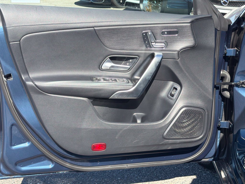 Certified 2023 Mercedes-Benz CLA 250 image 17