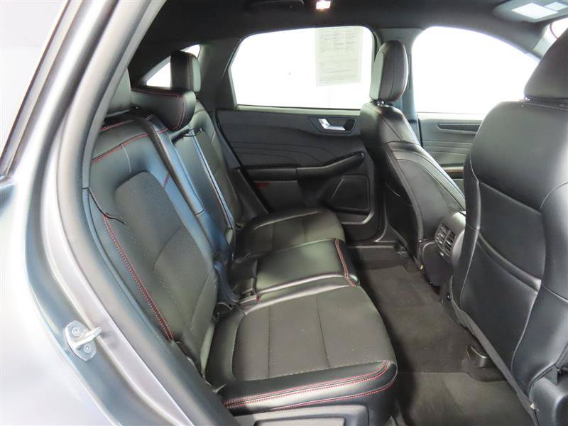 Used 2025 Ford Escape ST-Line FWD image 31