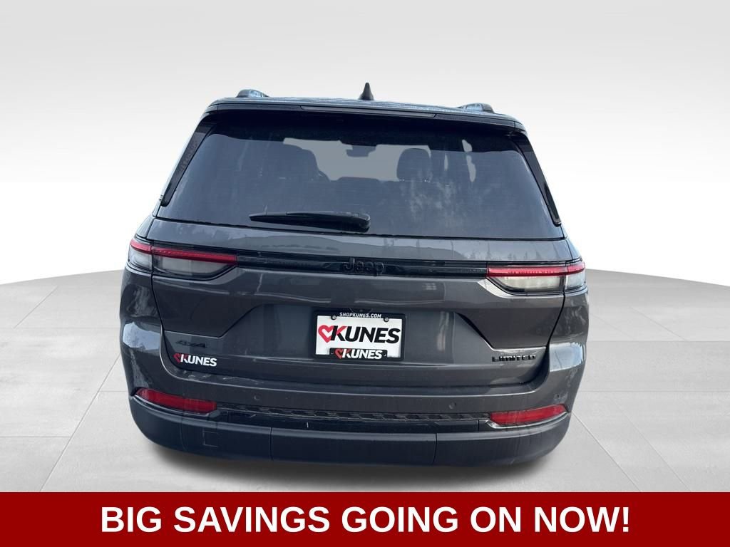 New 2025 Jeep Grand Cherokee Limited w/ Black Appearance Package image 9