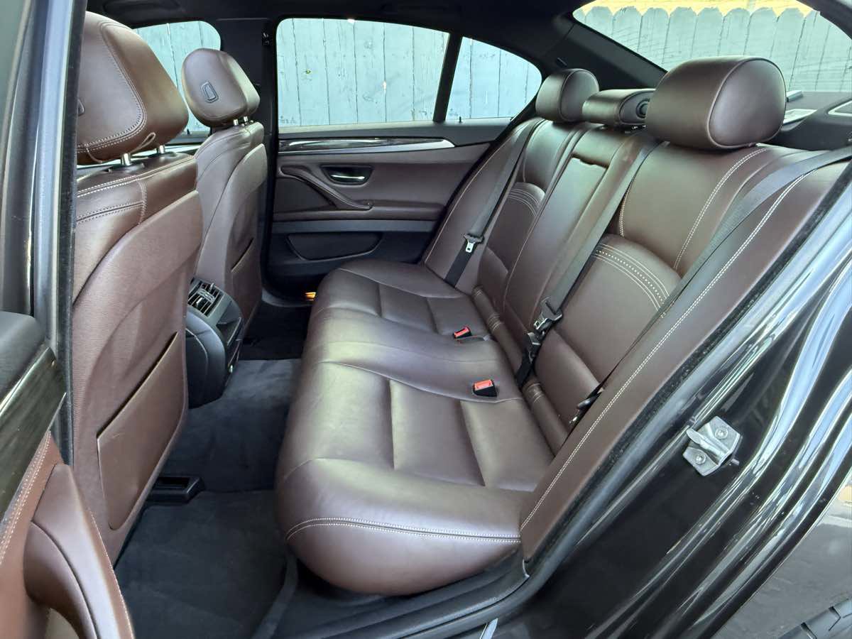 Used 2015 BMW 528i Sedan image 6