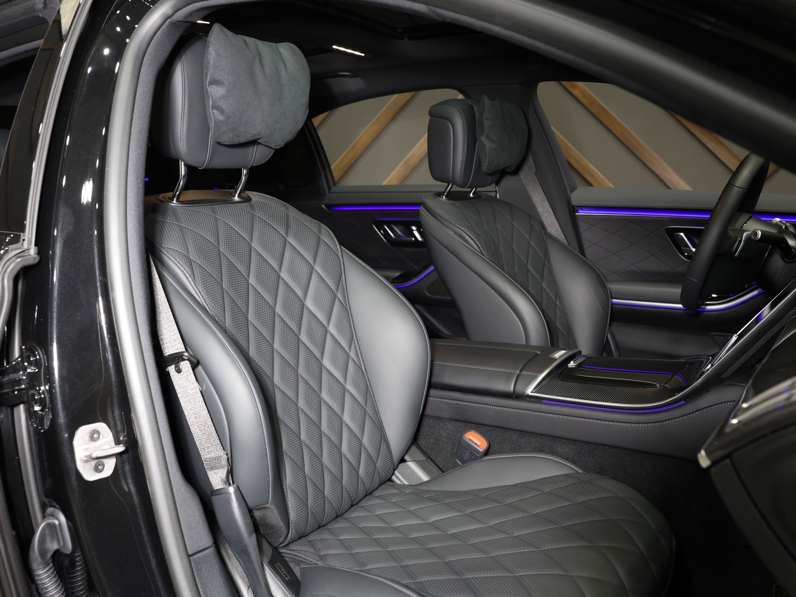 Used 2025 Mercedes-Benz S 580 4MATIC Sedan image 6