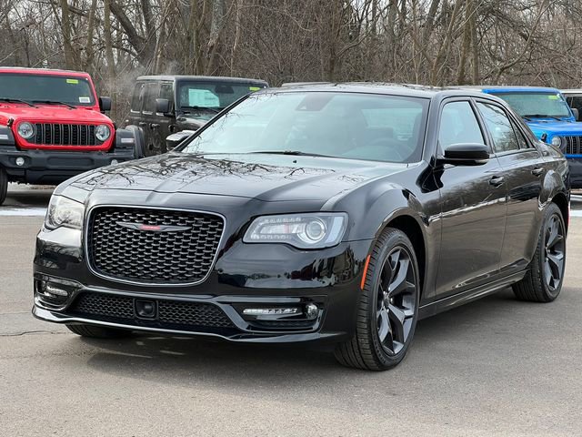 Used 2023 Chrysler 300 S w/ Comfort Group image 47