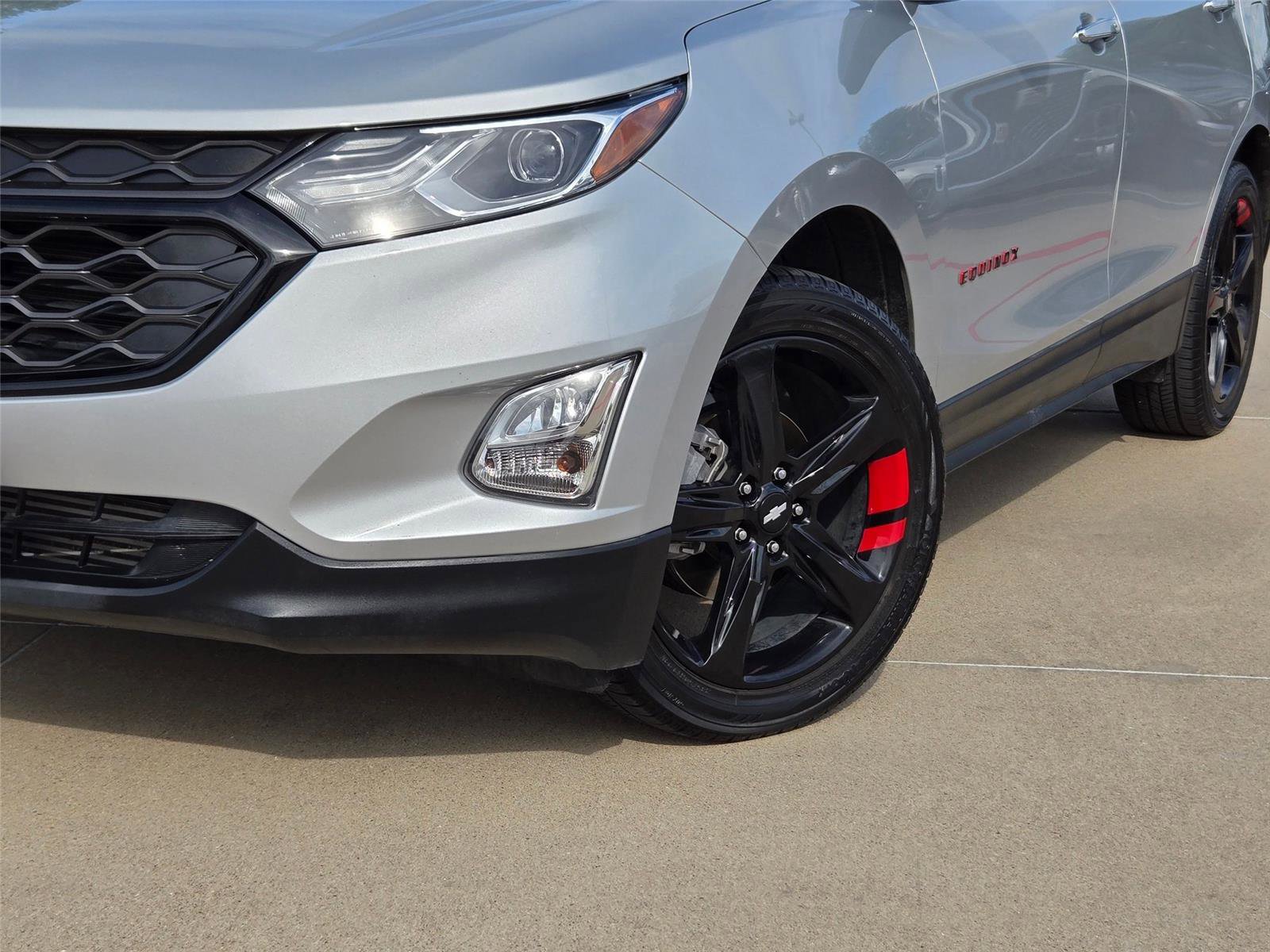 Used 2021 Chevrolet Equinox Premier w/ Redline Edition FWD image 7