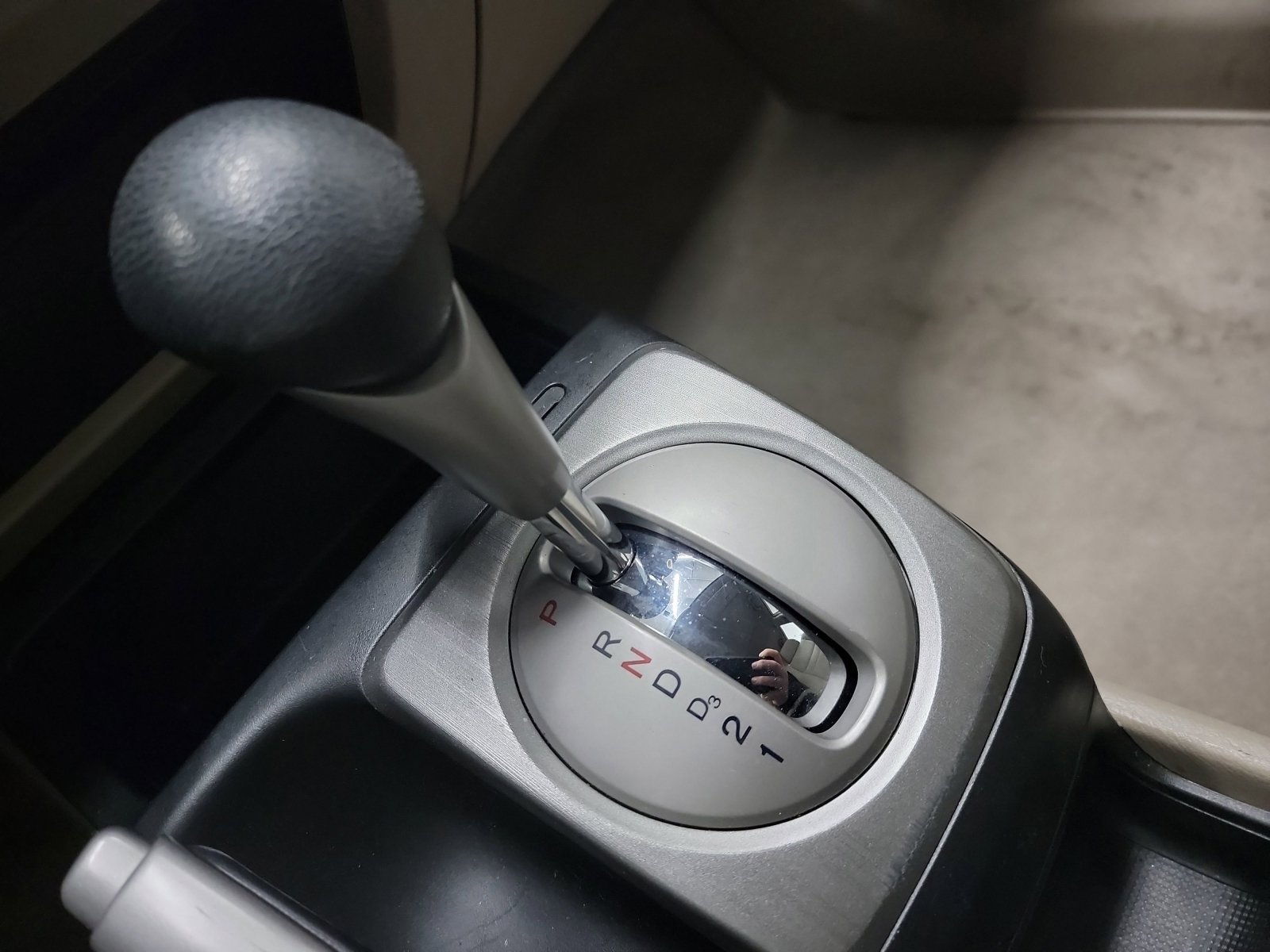 Used 2010 Honda Civic LX image 25