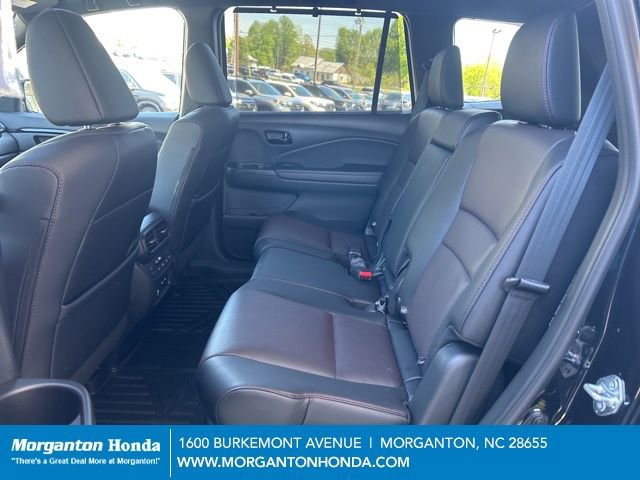 Used 2025 Honda Passport Black Edition image 32