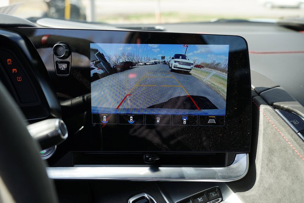 Used 2023 Chevrolet Corvette Stingray Premium Conv w/ Z51 Performance Package image 31