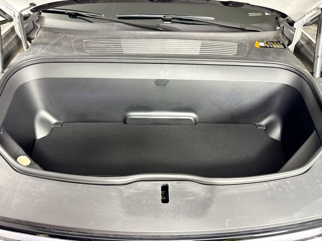 Used 2024 Rivian R1S Adventure Quad AWD/4WD image 38