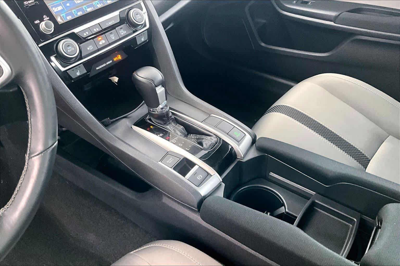 Used 2019 Honda Civic EX image 17