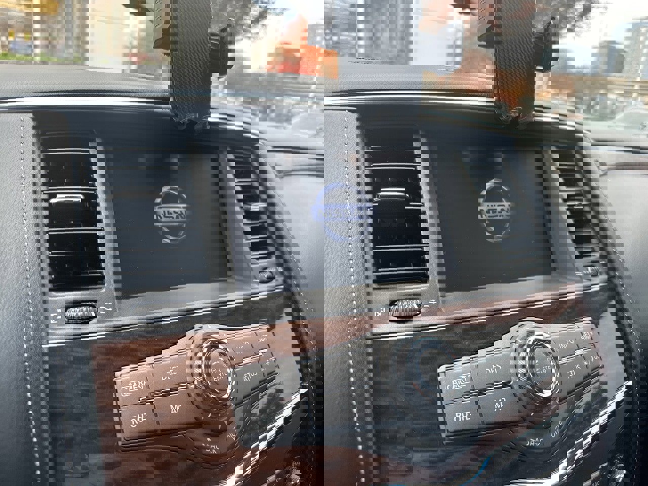 Used 2017 Nissan Armada Platinum w/ Captain Seat Package image 10