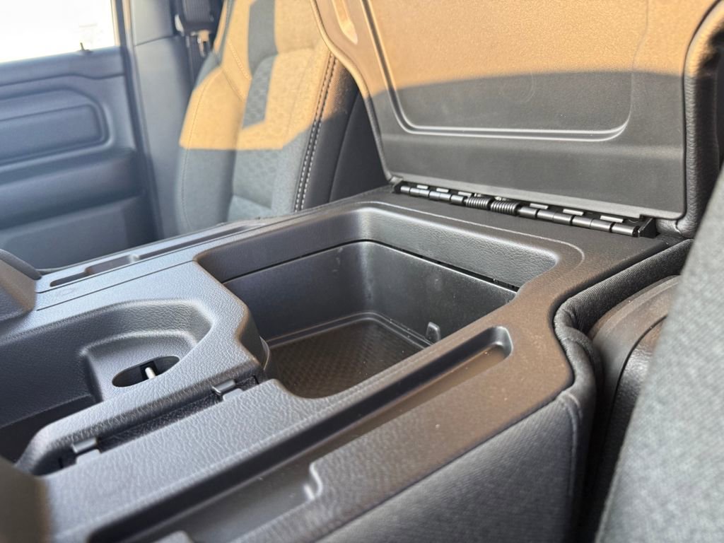 New 2026 RAM 1500 Classic Warlock image 24