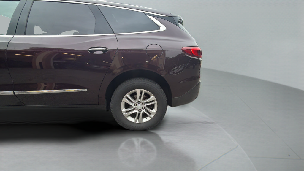 Used 2018 Buick Enclave Essence AWD/4WD image 36