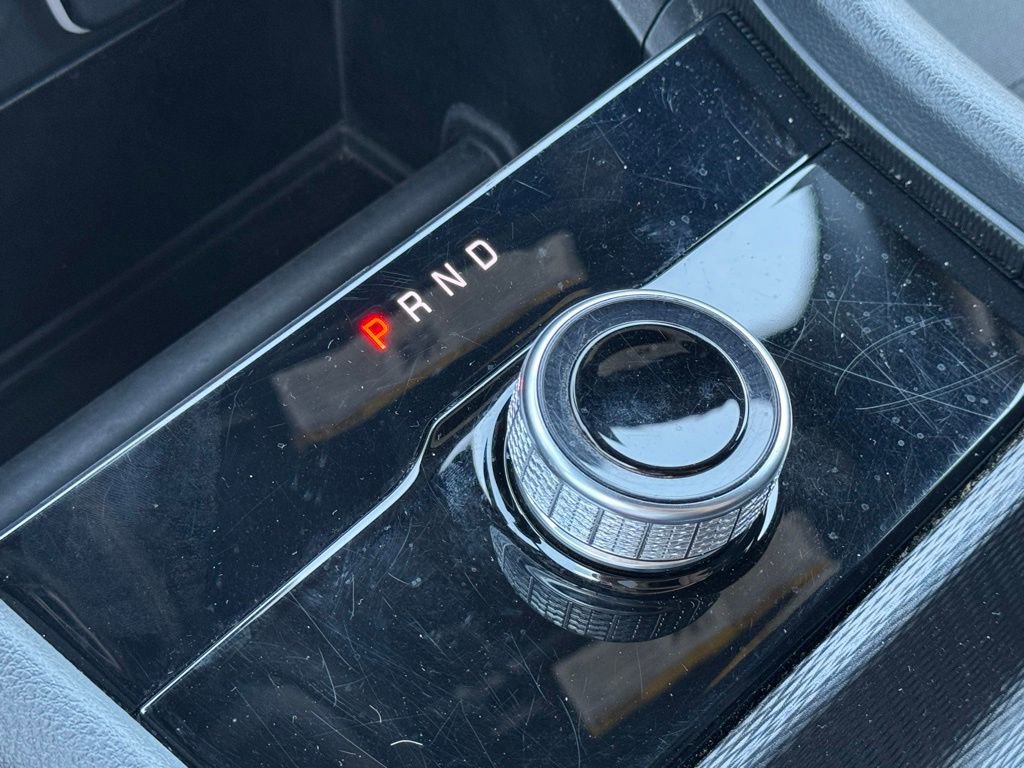 Used 2024 Jeep Grand Cherokee L Laredo RWD image 33