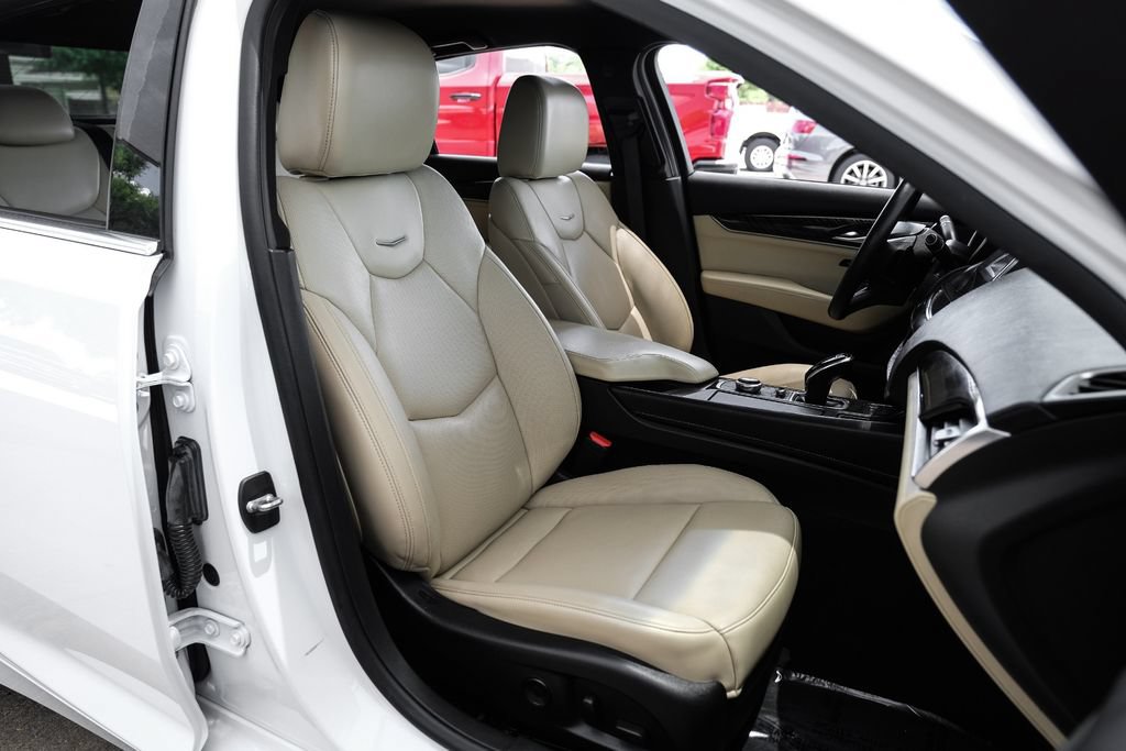 Used 2022 Cadillac CT5 Premium Luxury w/ Climate Package RWD image 31