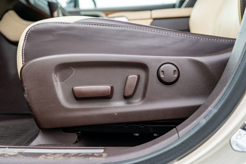 Used 2016 Lexus RX 350 AWD w/ Premium Package image 21