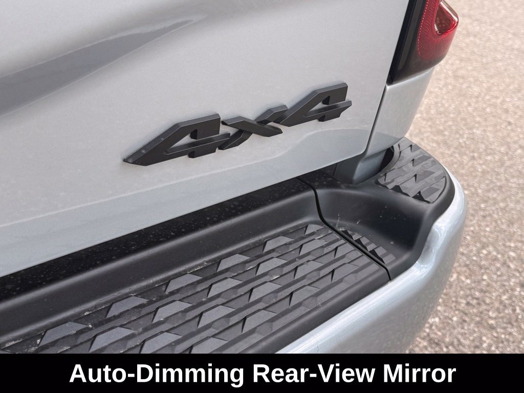 New 2026 RAM 3500 Big Horn AWD/4WD image 40