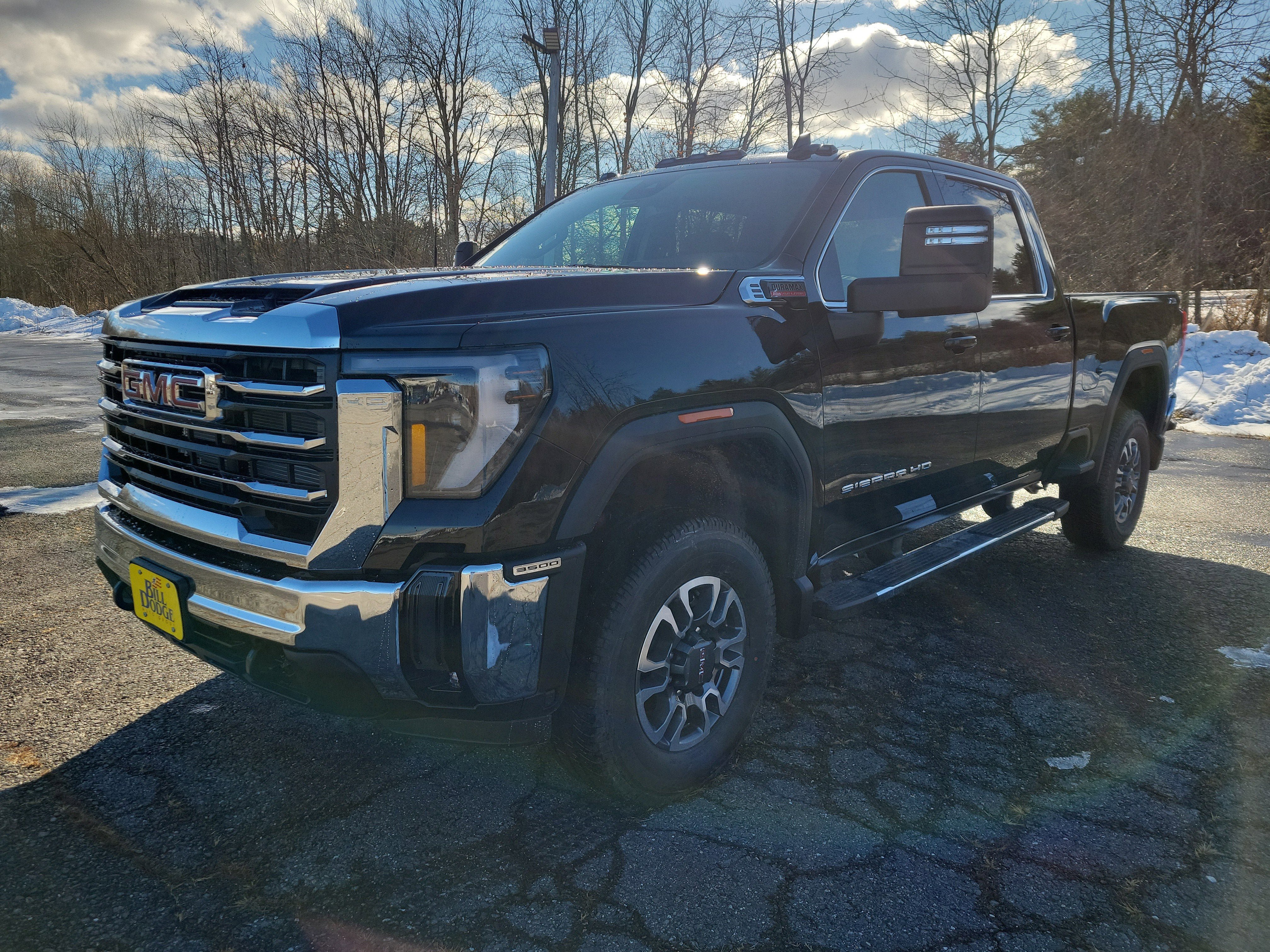 New 2026 GMC Sierra 3500 SLE