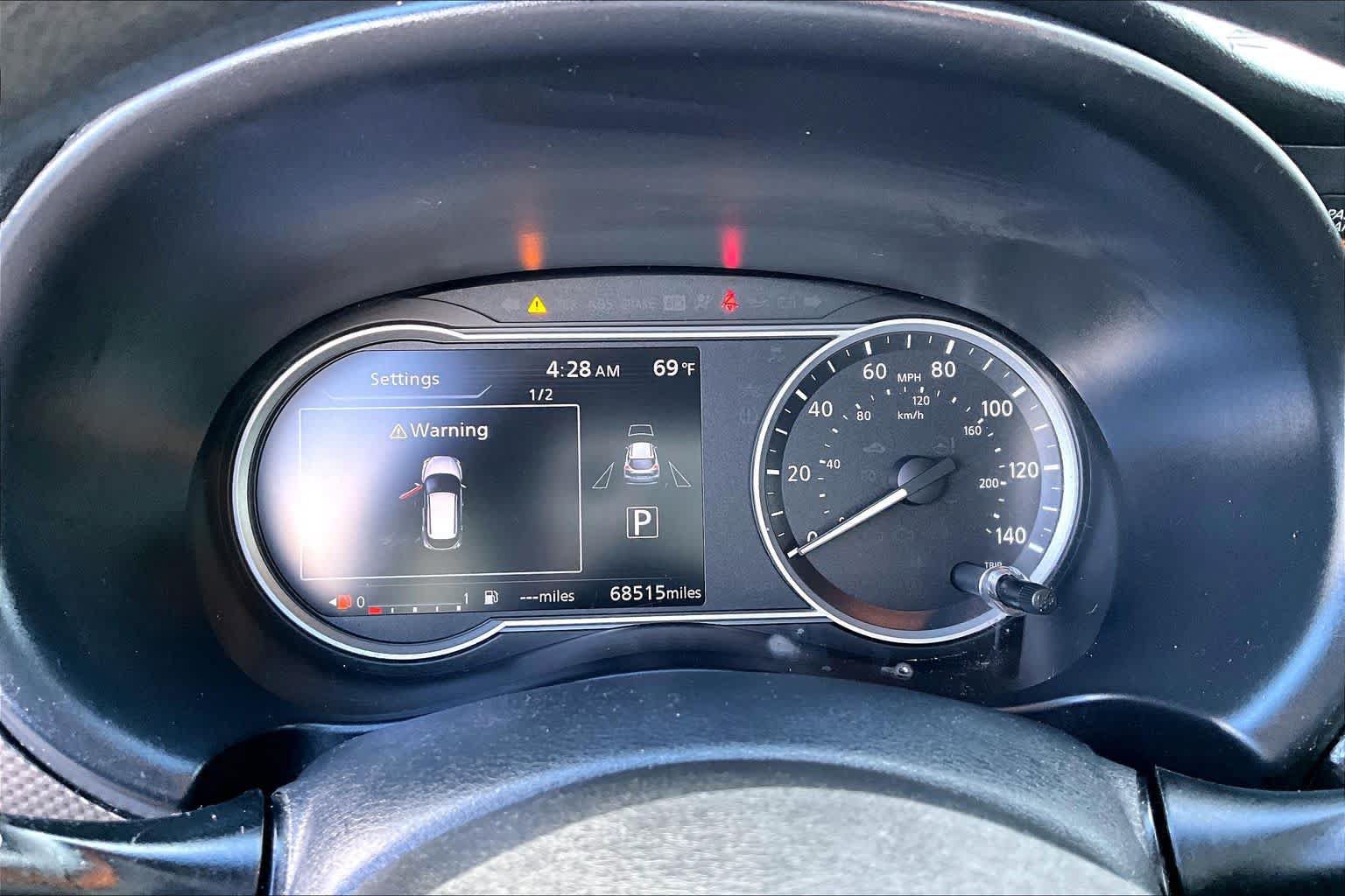 Used 2018 Nissan Kicks SV FWD image 28