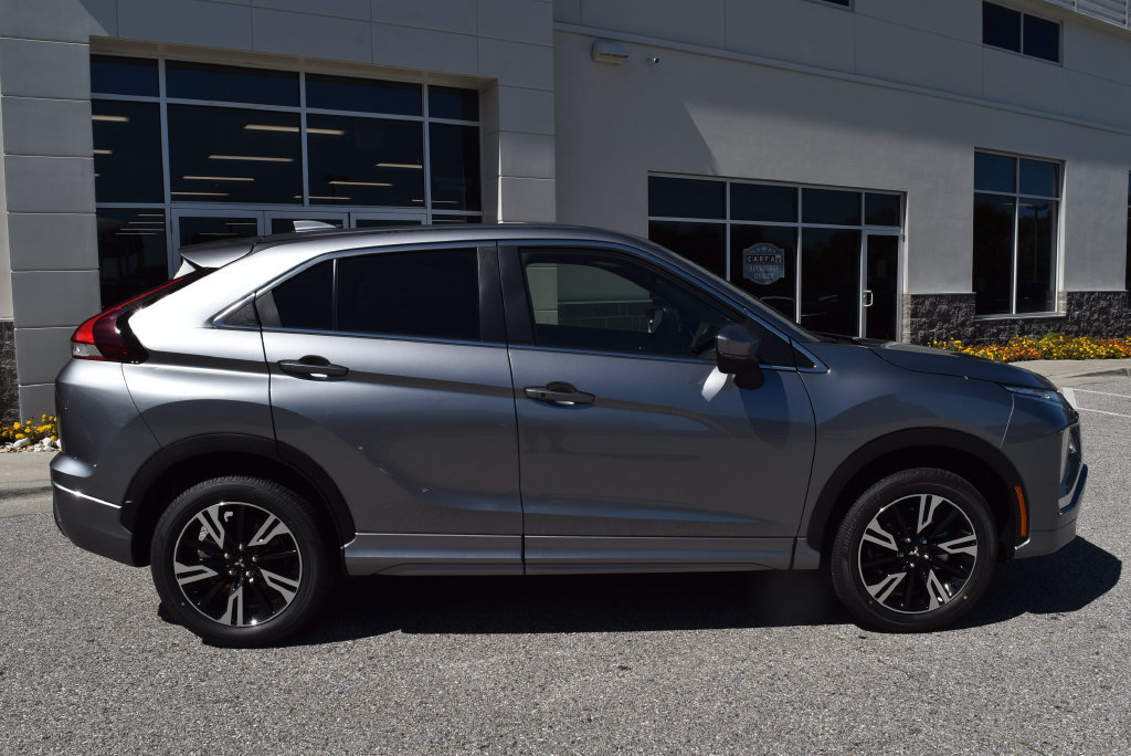 New 2026 Mitsubishi Eclipse Cross SEL AWD/4WD image 2
