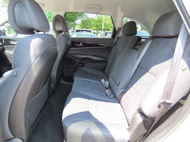 Used 2016 Kia Sorento AWD w/ LX Convenience Package image 15