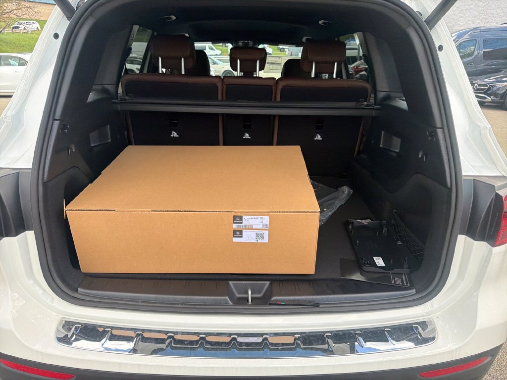 New 2026 Mercedes-Benz GLB 250 4MATIC image 17