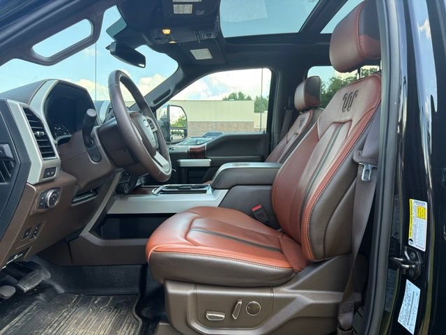 Used 2022 Ford F450 King Ranch w/ King Ranch Ultimate Package AWD/4WD image 22