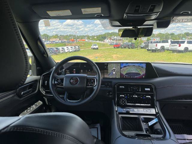 Certified 2025 Nissan Armada PRO-4X AWD/4WD image 15
