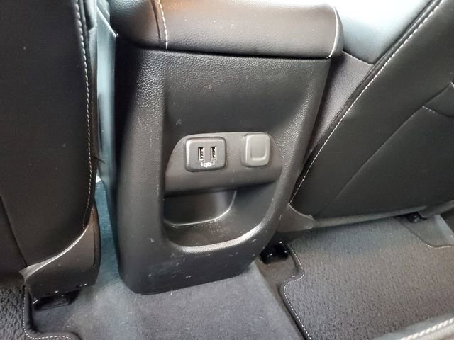 Used 2021 GMC Canyon Denali image 15