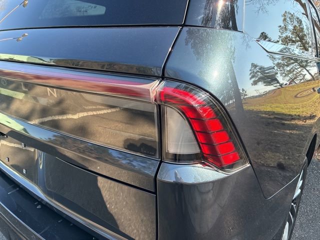 Certified 2025 Lincoln Navigator Reserve image 14