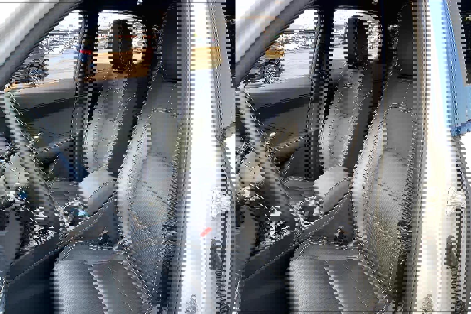 Used 2024 Jaguar E-PACE R-Dynamic SE AWD/4WD image 9