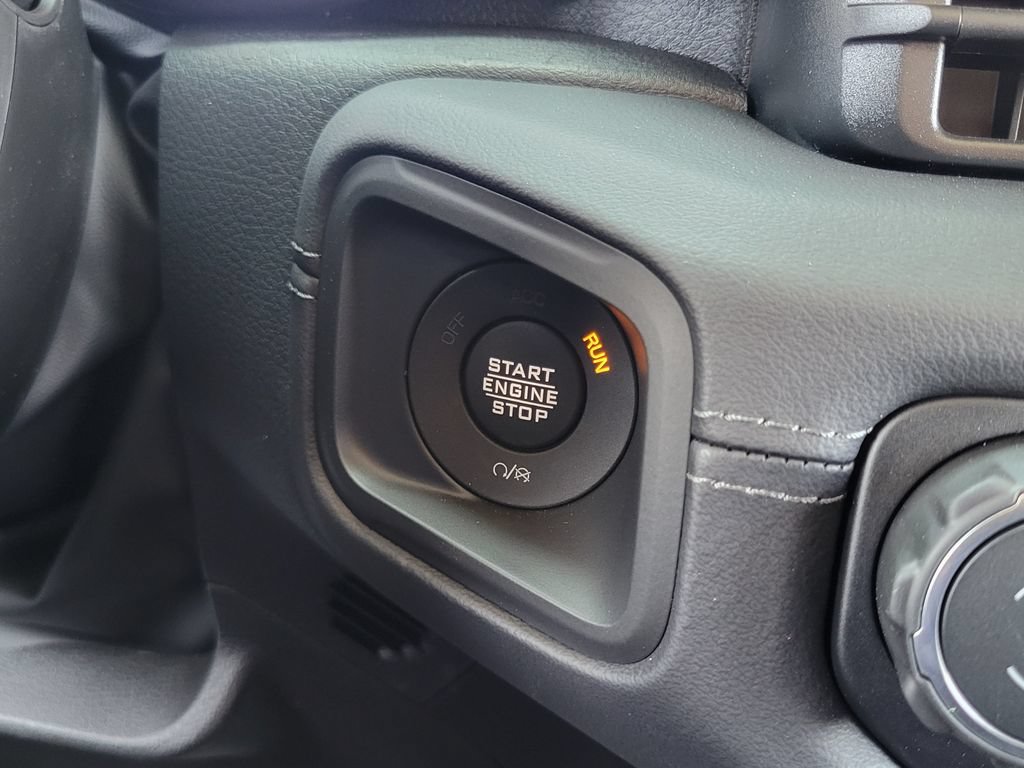 New 2026 Jeep Gladiator Rubicon AWD/4WD image 11