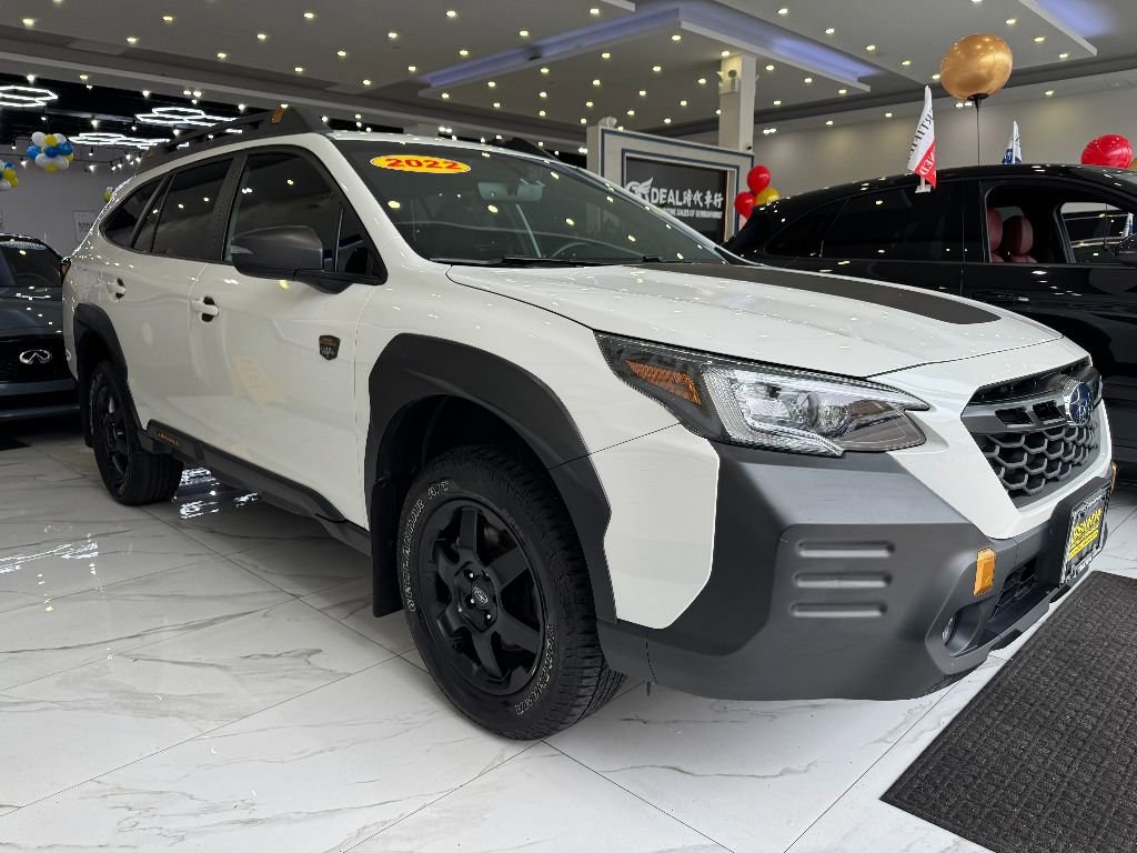 Used 2022 Subaru Outback Wilderness image 3