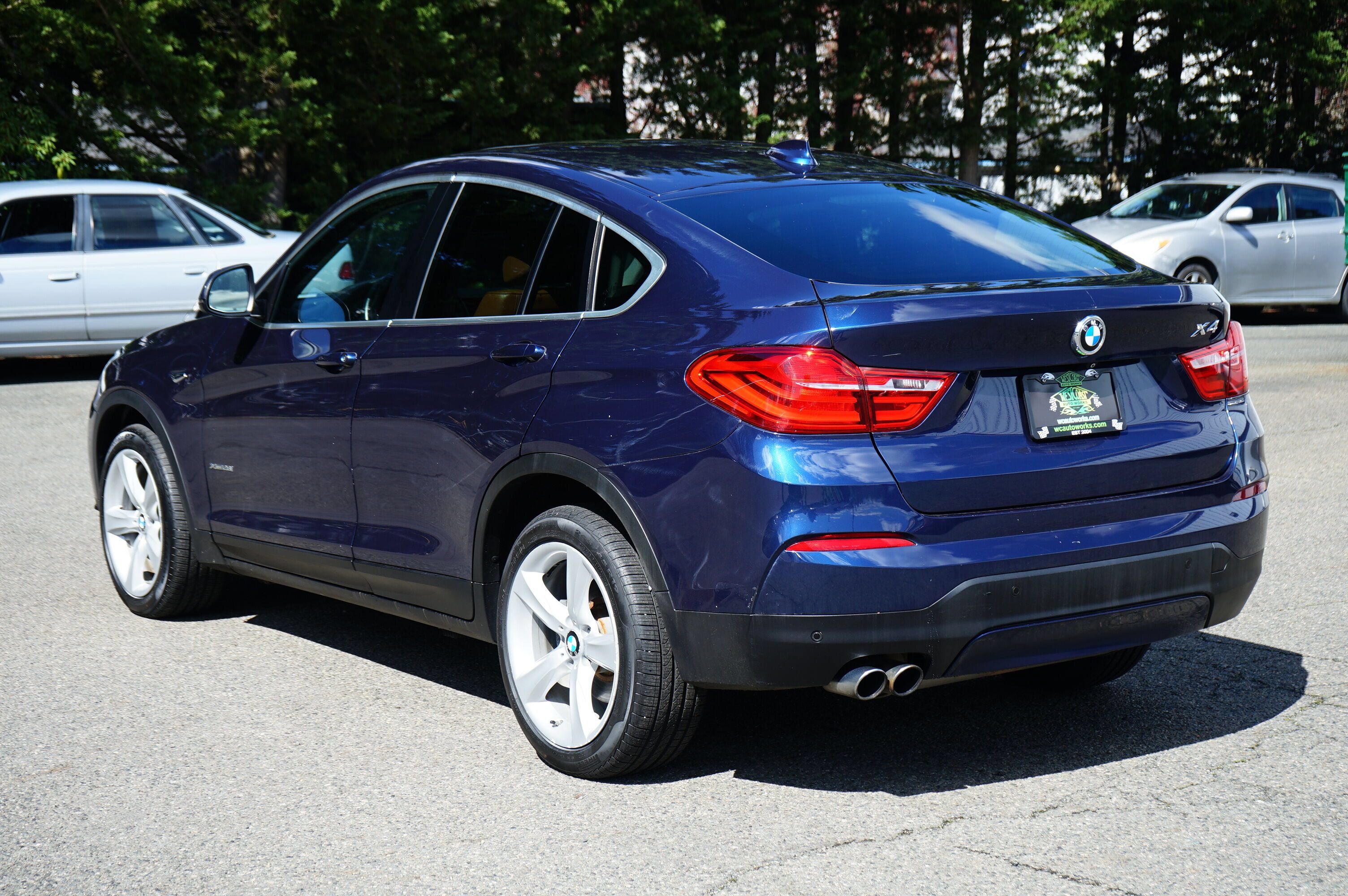 Used 2015 BMW X4 xDrive28i AWD/4WD image 3