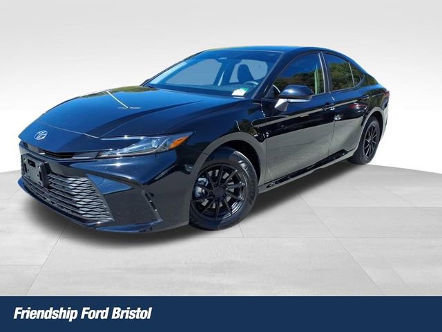 Used 2025 Toyota Camry LE w/ Convenience Package
