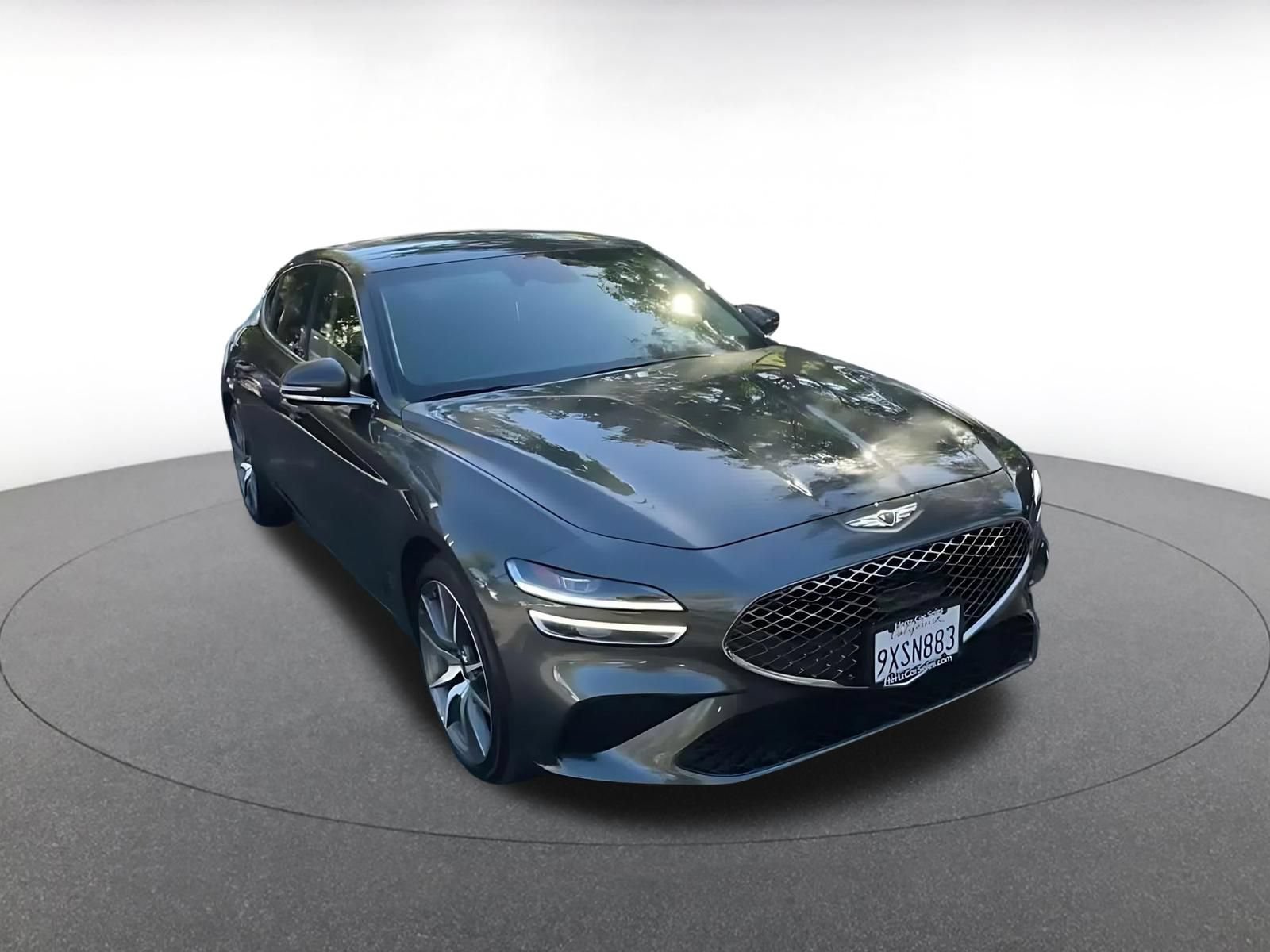 Used 2026 Genesis G70 2.5T RWD image 3
