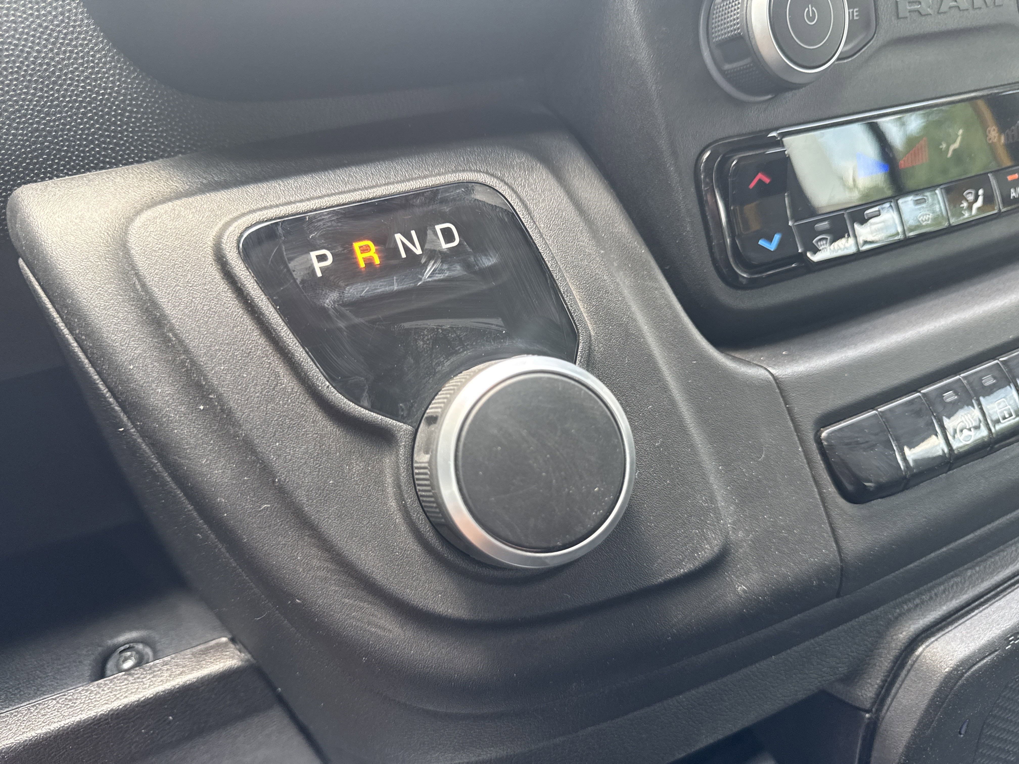 Used 2024 RAM ProMaster 3500 w/ Delivery Van Package image 30