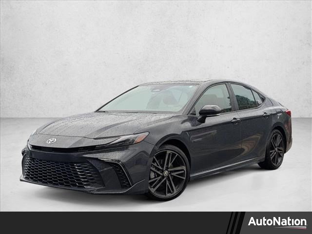 Used 2025 Toyota Camry XSE image 1