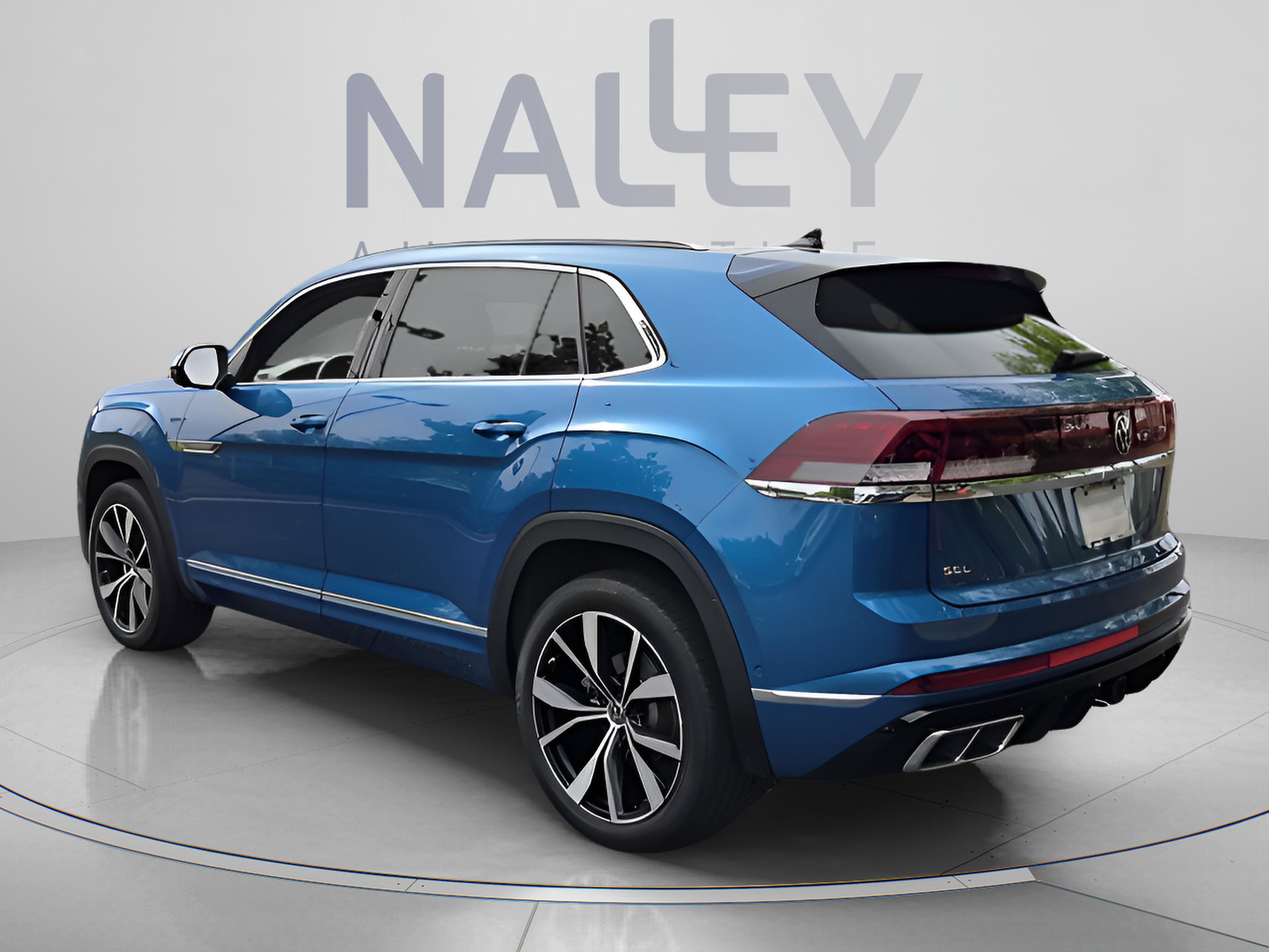 Certified 2025 Volkswagen Atlas Cross Sport SEL Premium R-Line image 3