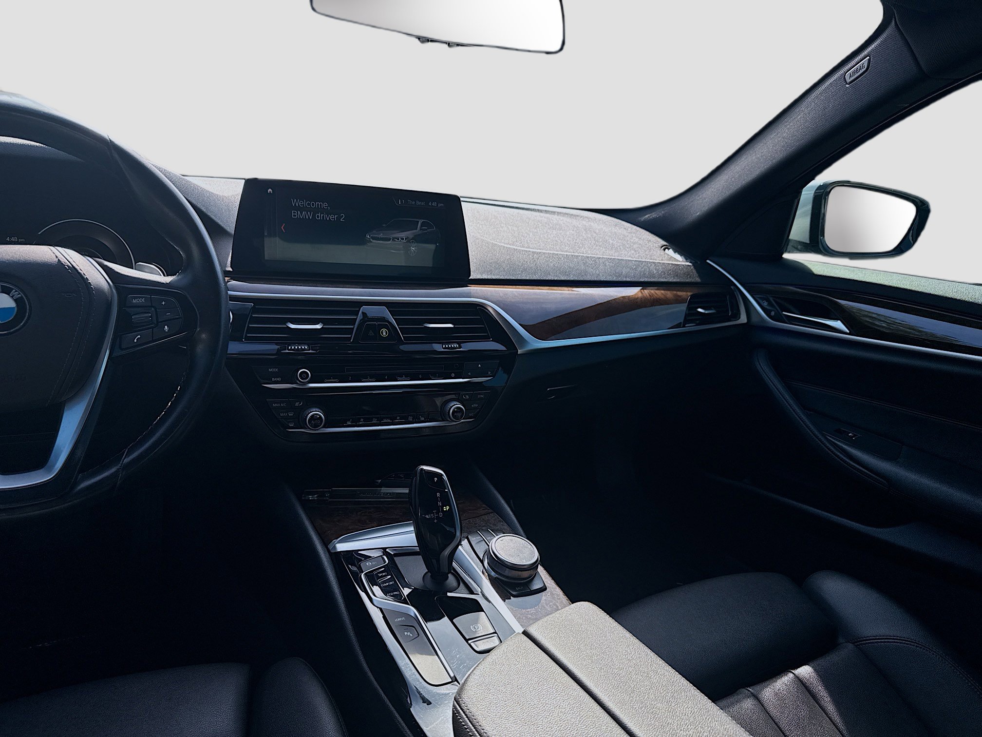 Used 2019 BMW 530e w/ Convenience Package RWD image 20