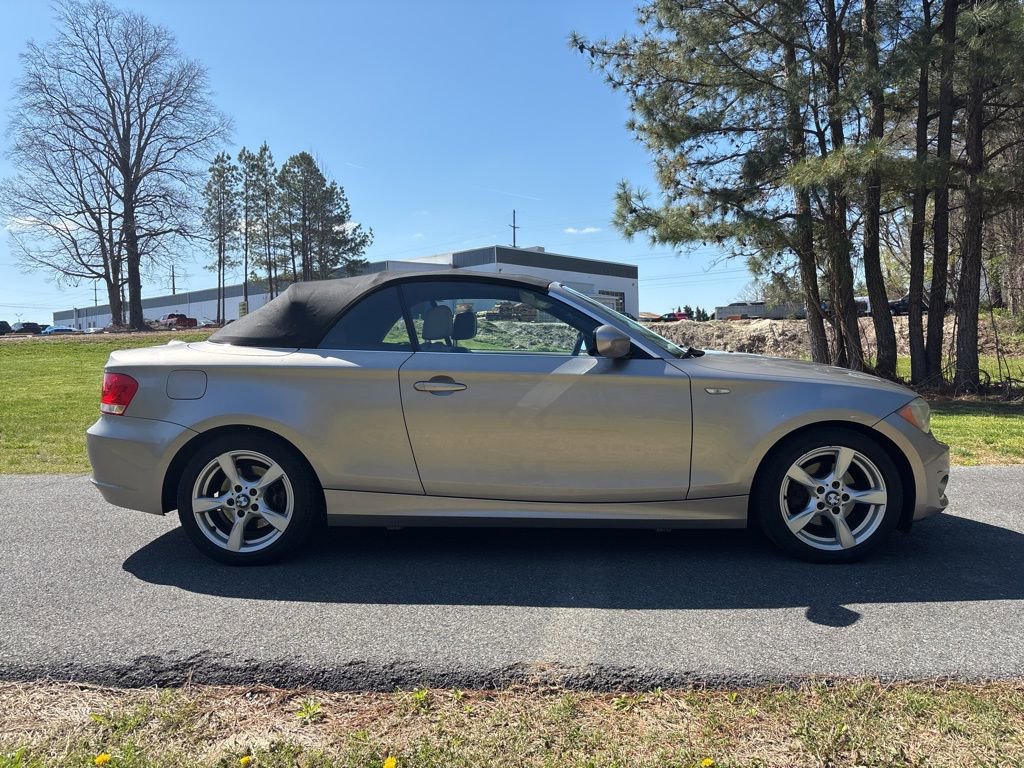 Used 2012 BMW 128i Convertible image 4