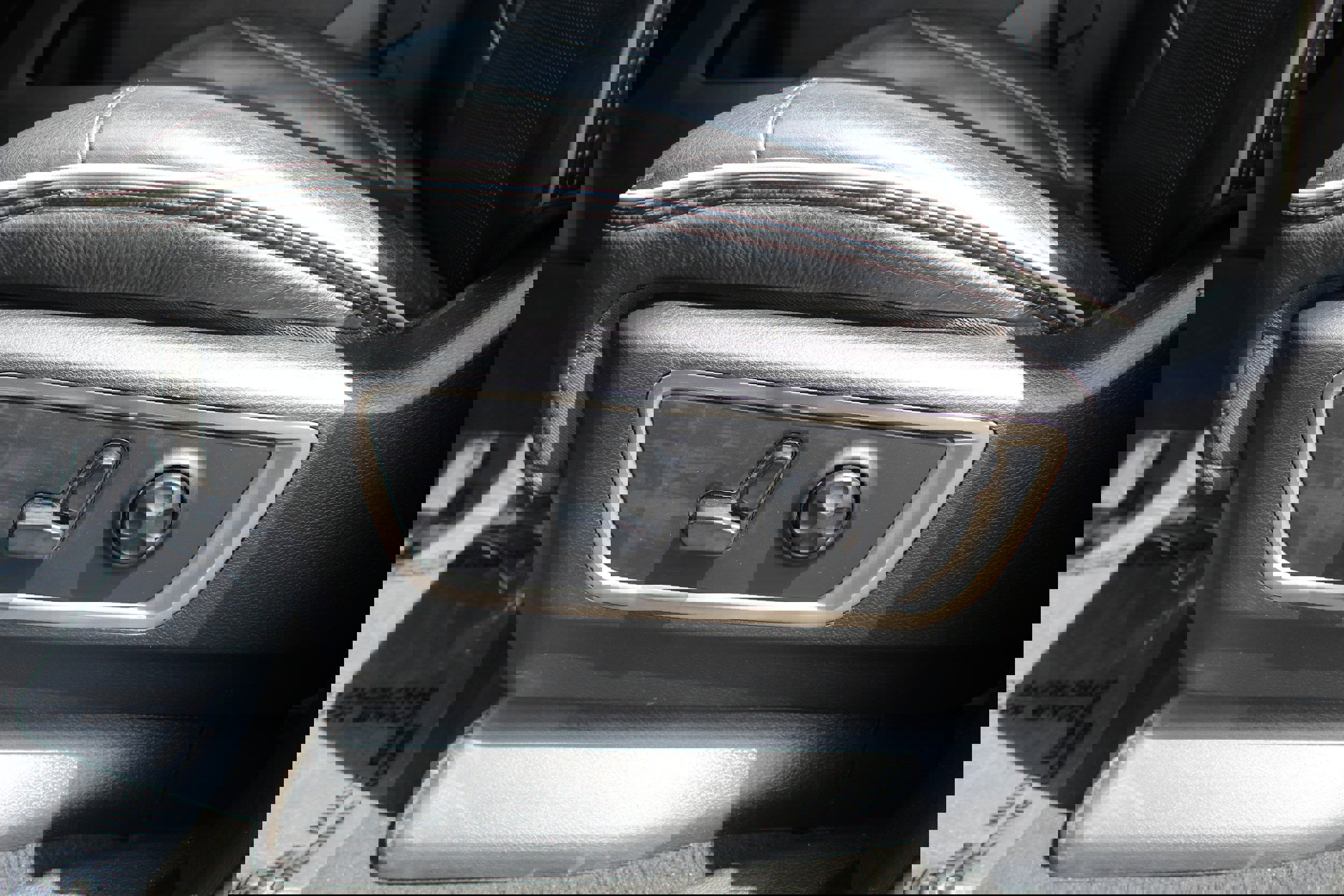 Used 2019 RAM 1500 Limited image 25