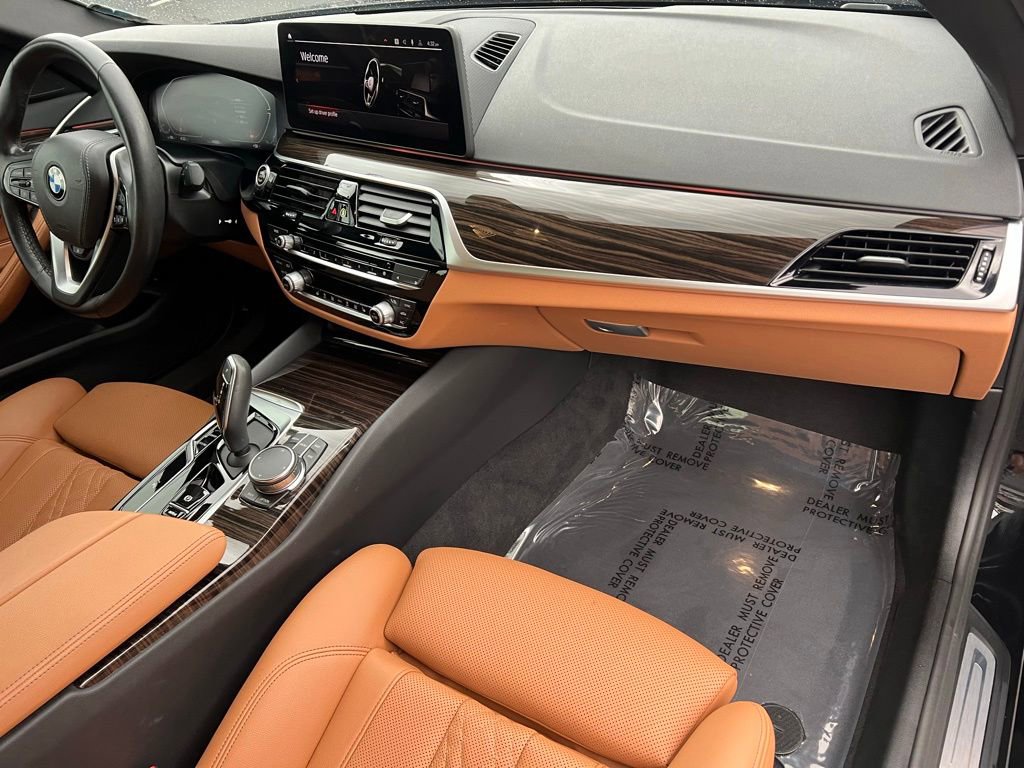 Used 2023 BMW 540i xDrive w/ Convenience Package image 29