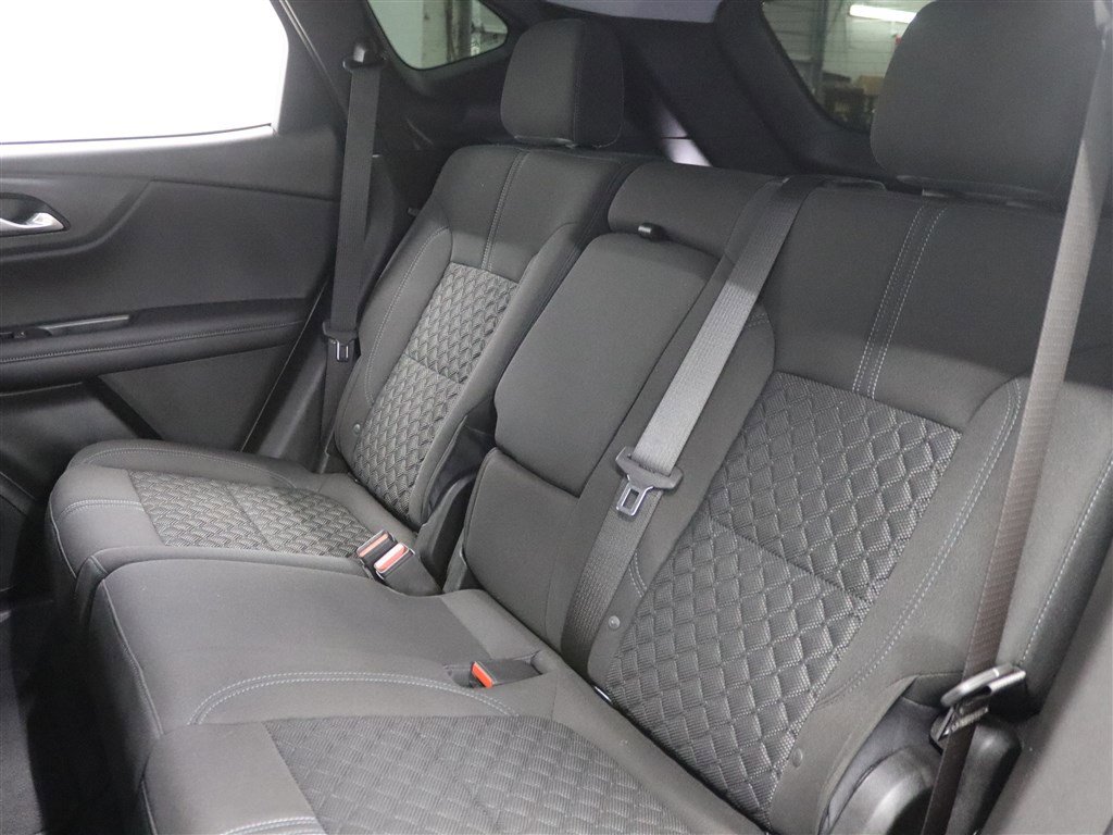Used 2022 Chevrolet Blazer LT w/ Midnight/Sport Edition image 11