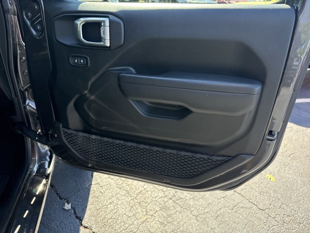 Used 2023 Jeep Wrangler Sport AWD/4WD image 17
