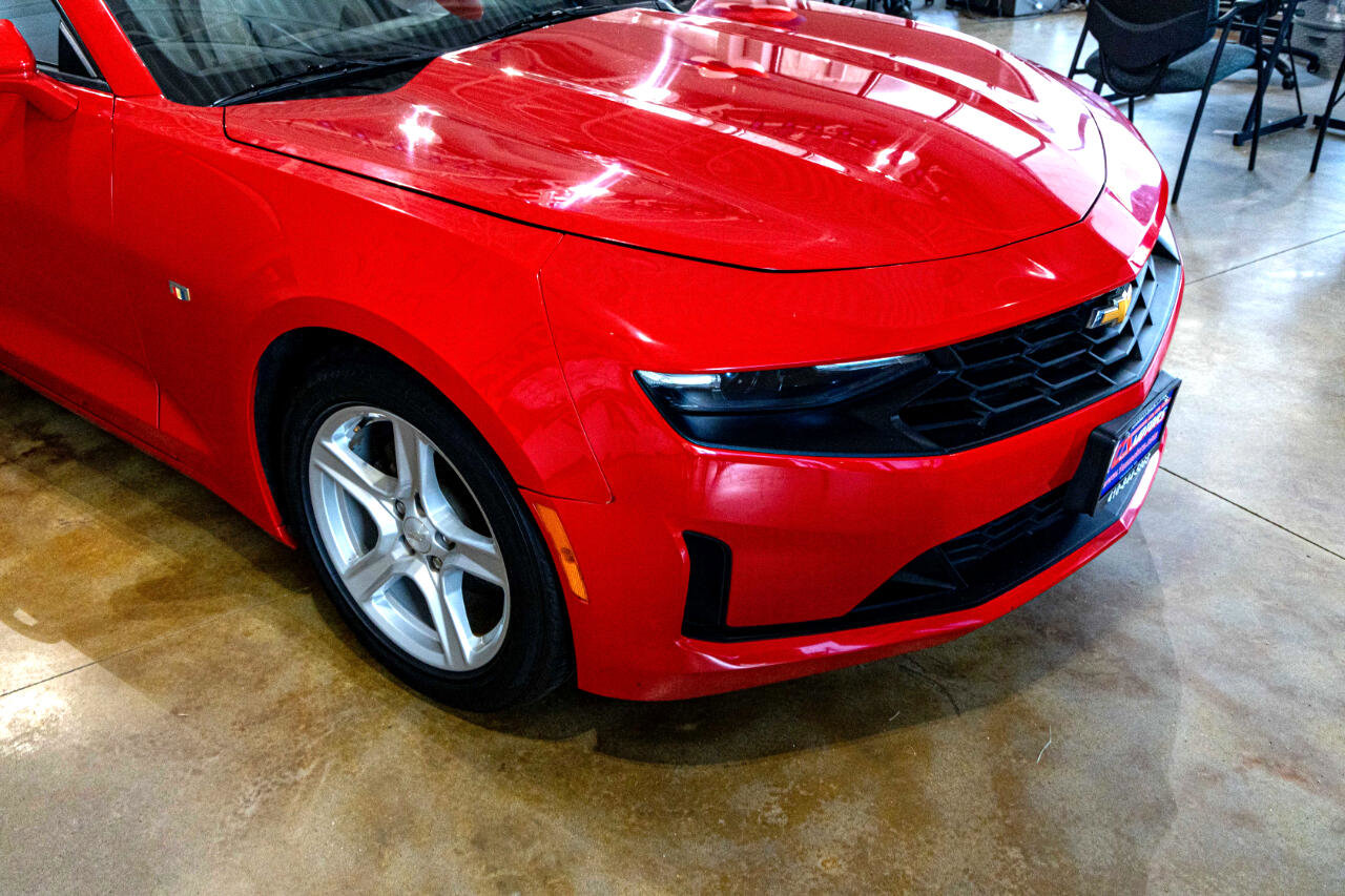Used 2020 Chevrolet Camaro LT image 7