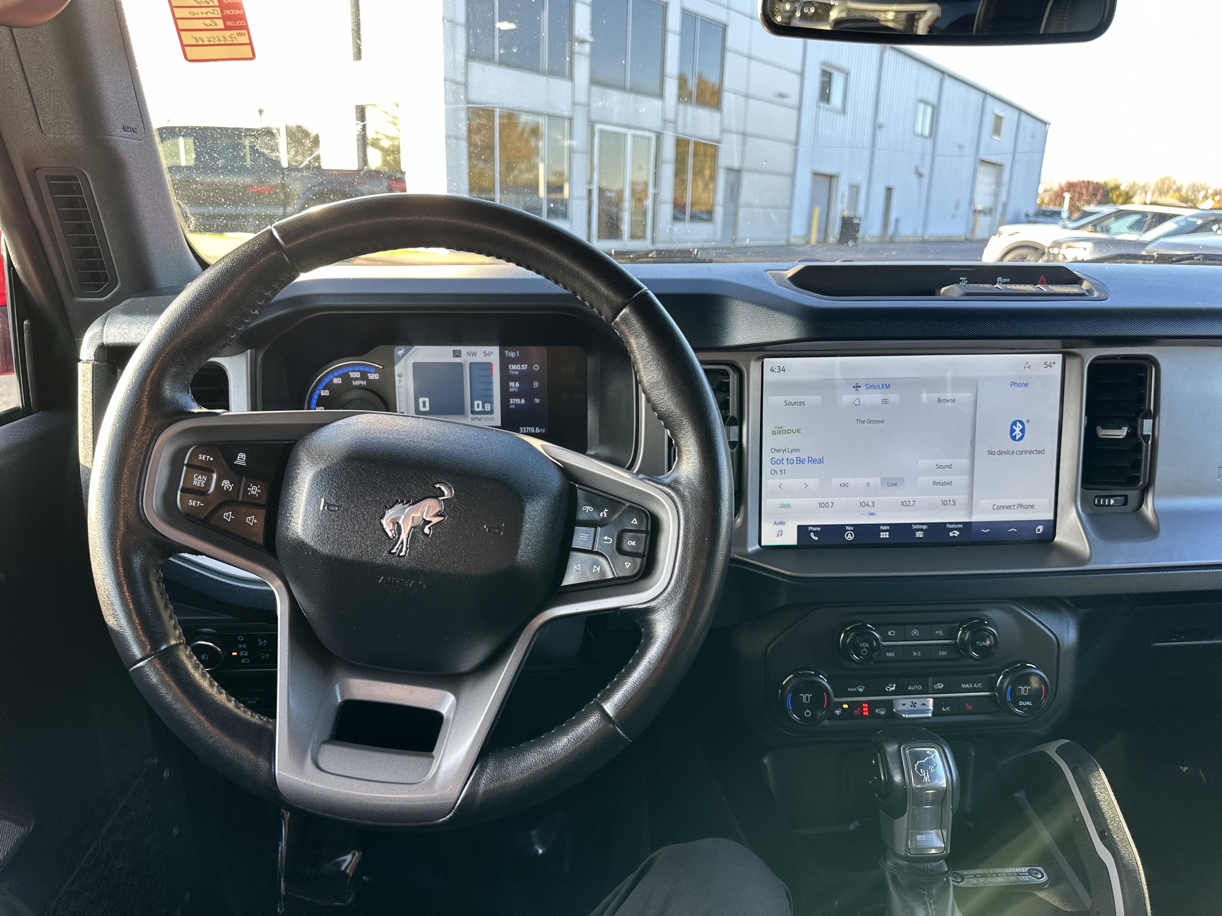 Used 2023 Ford Bronco Outer Banks image 15