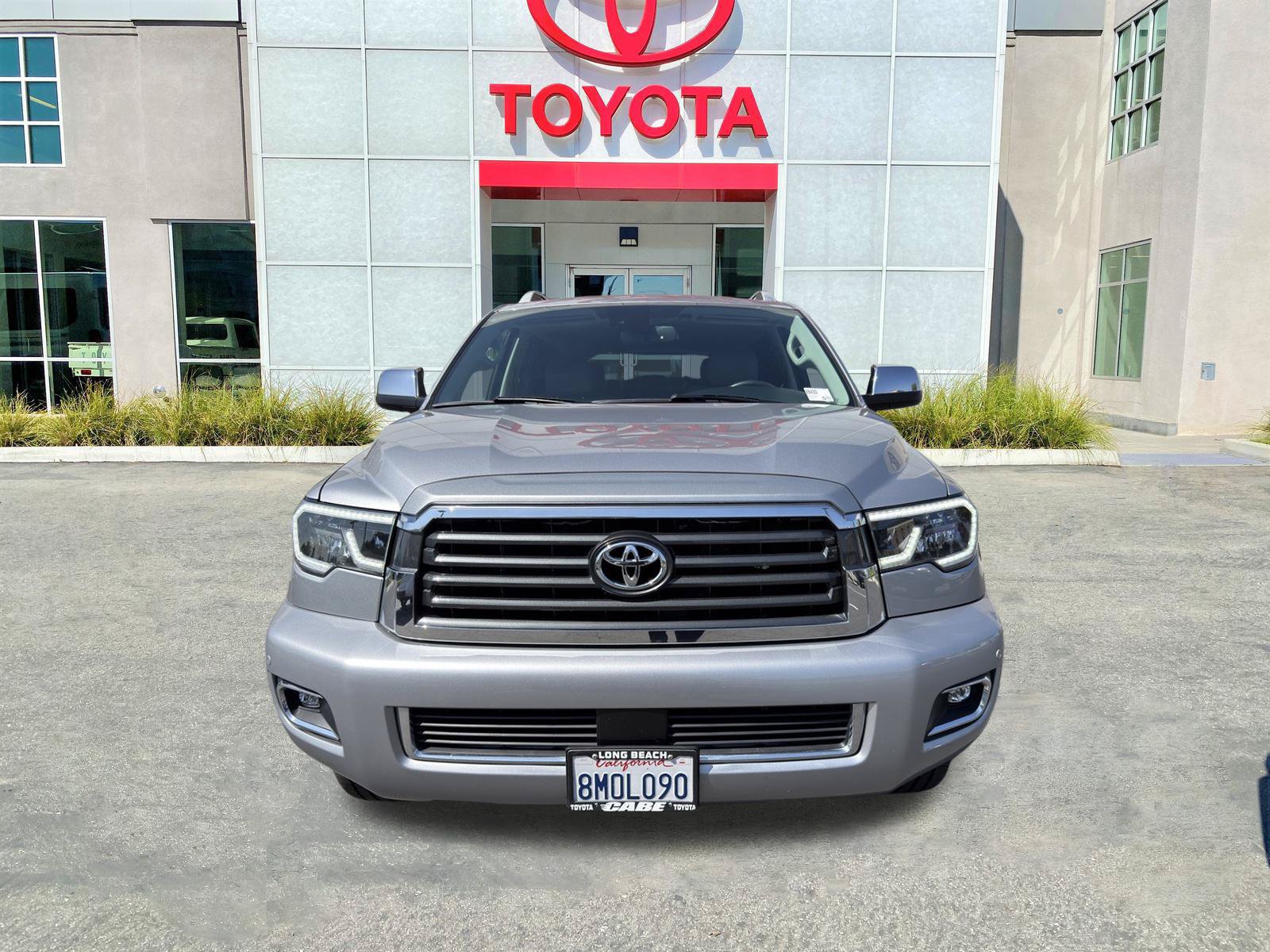 Certified 2019 Toyota Sequoia Limited w/ Safety & Convenience Package AWD/4WD image 3